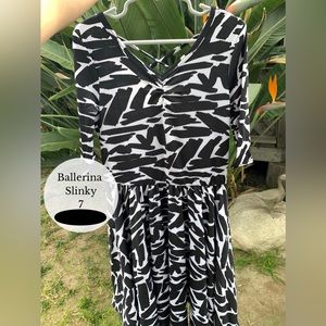 Nwt dotdotsmile dress size 7